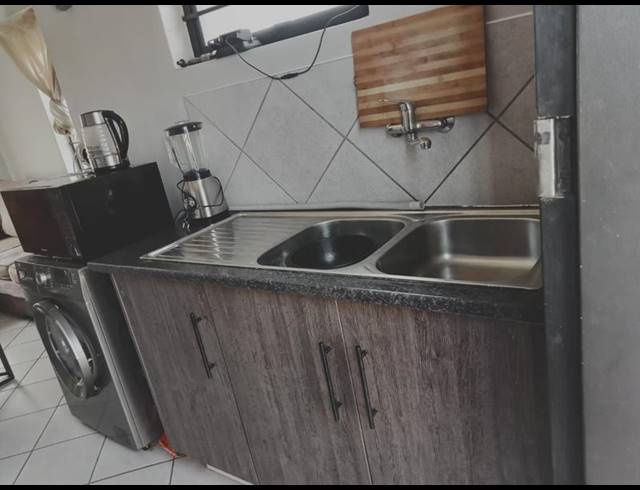 3 BEDROOM PROPERTY TO RENT IN ELANDSPOORT